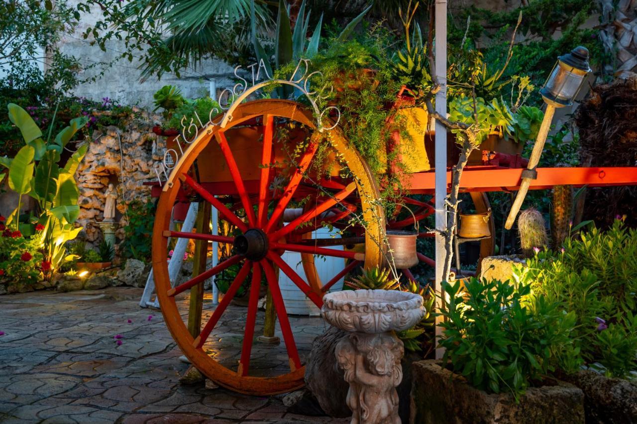 Hotel Costa D'Oro ตอร์เร โอโว ภายนอก รูปภาพ