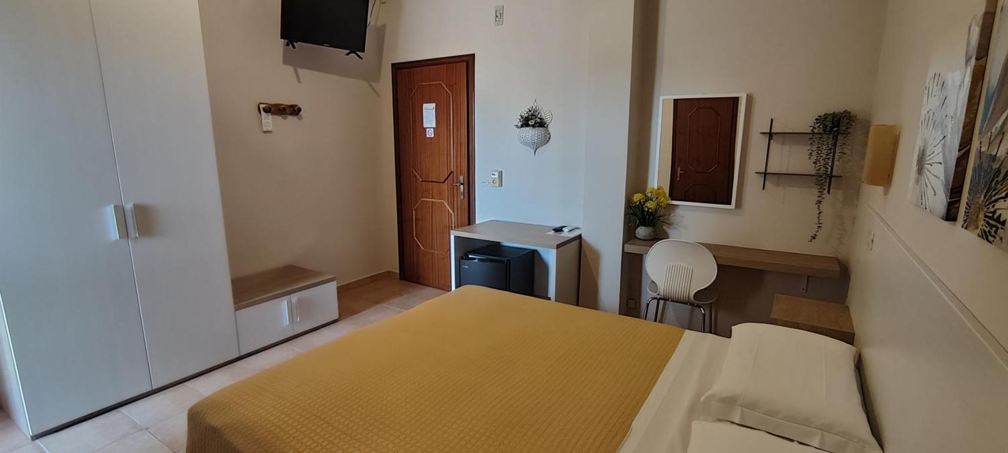 Hotel Costa D'Oro ตอร์เร โอโว ภายนอก รูปภาพ