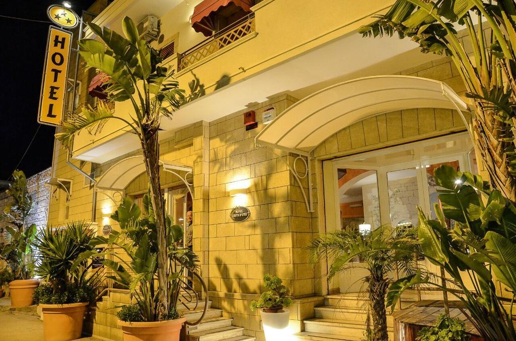 Hotel Costa D'Oro ตอร์เร โอโว ภายนอก รูปภาพ